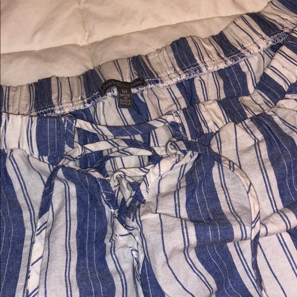 Charlotte Russe Off The Shoulder Striped Top - Picture 4 of 5